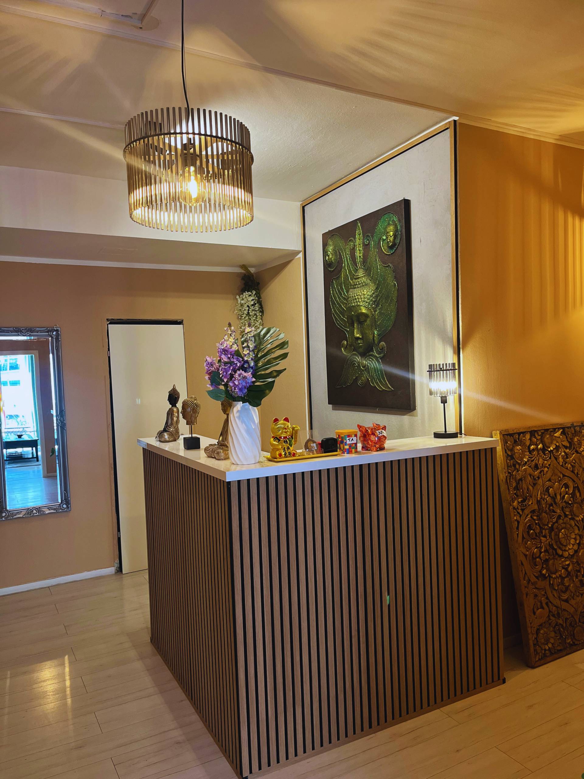 Foto Laden NAKA Thaimassage Wellness Düsseldorf 1